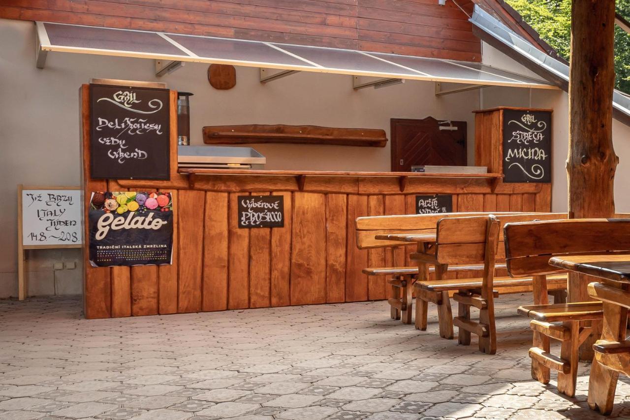 Horsky Hotel Rajska Bouda Malenovice  Εξωτερικό φωτογραφία