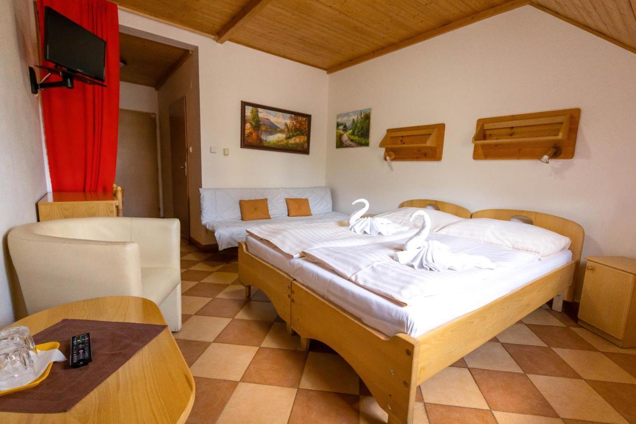 Horsky Hotel Rajska Bouda Malenovice  Εξωτερικό φωτογραφία