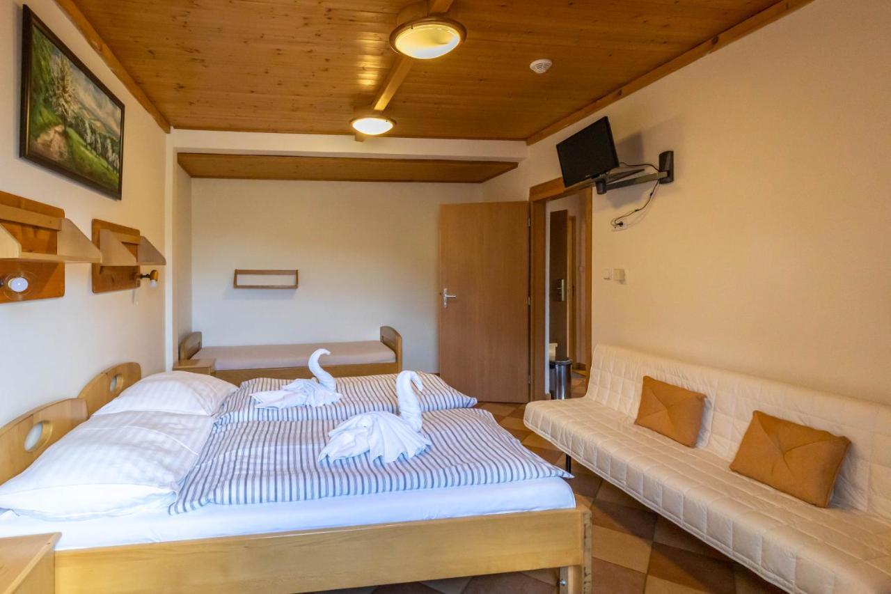 Horsky Hotel Rajska Bouda Malenovice  Εξωτερικό φωτογραφία